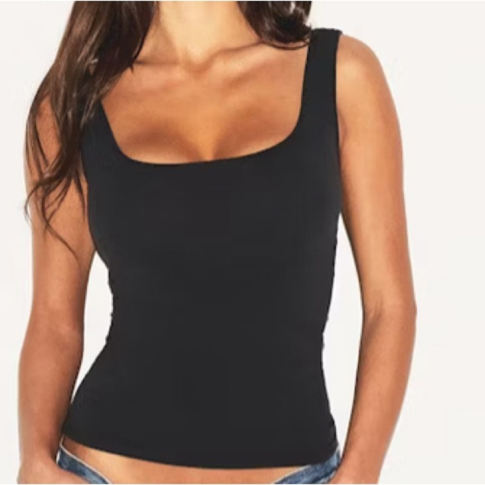 SKIMS Black Fitted Sleeveless Tank Top